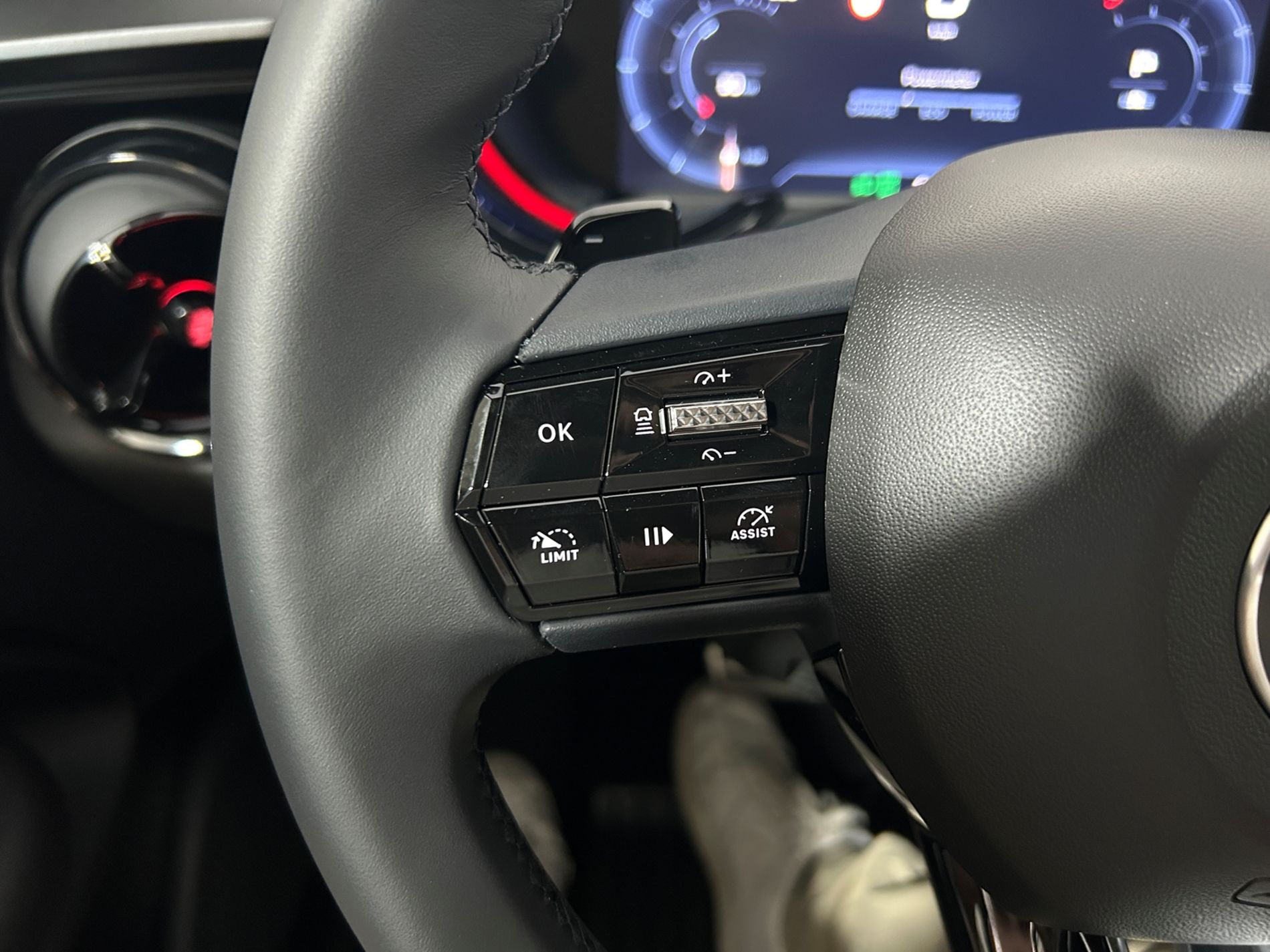 Junior 1.2 ibrida Speciale 145cv - Autoviemme